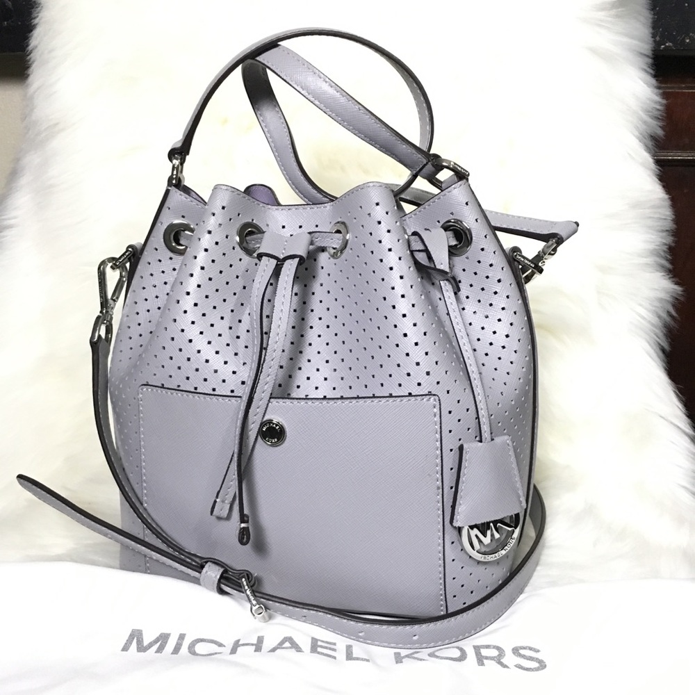 Michael kors greenwich bucket bag